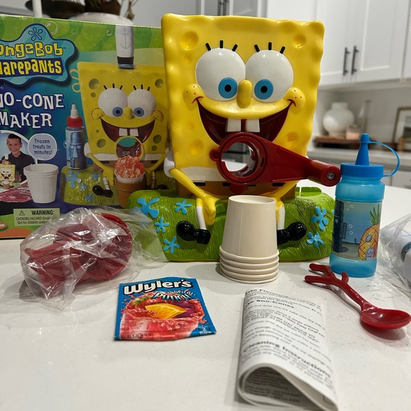 SpongeBob SquarePants Sno-Cone Maker 2001